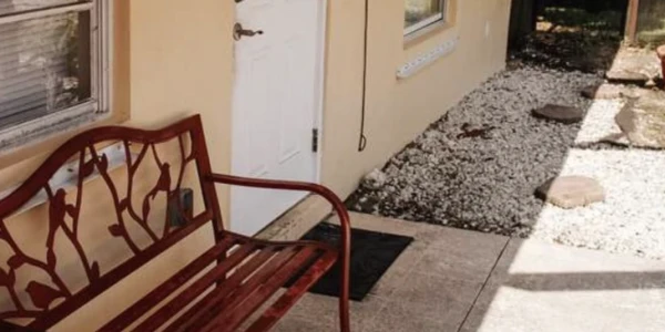 Dynamic Life Recovery Centers